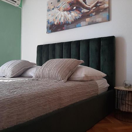 Guest House Zaninovic Hvar Town Esterno foto