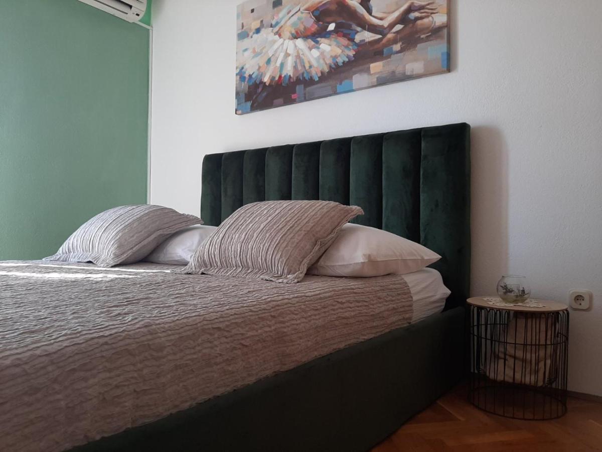 Guest House Zaninovic Hvar Town Esterno foto