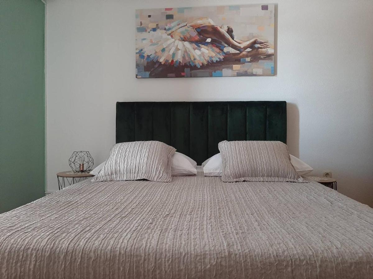 Guest House Zaninovic Hvar Town Esterno foto