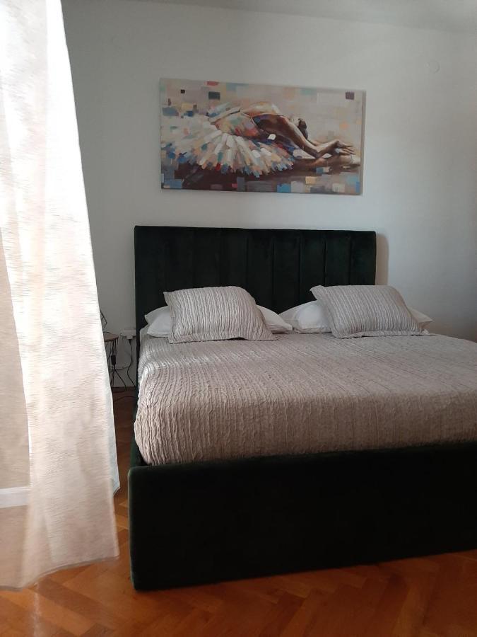 Guest House Zaninovic Hvar Town Esterno foto