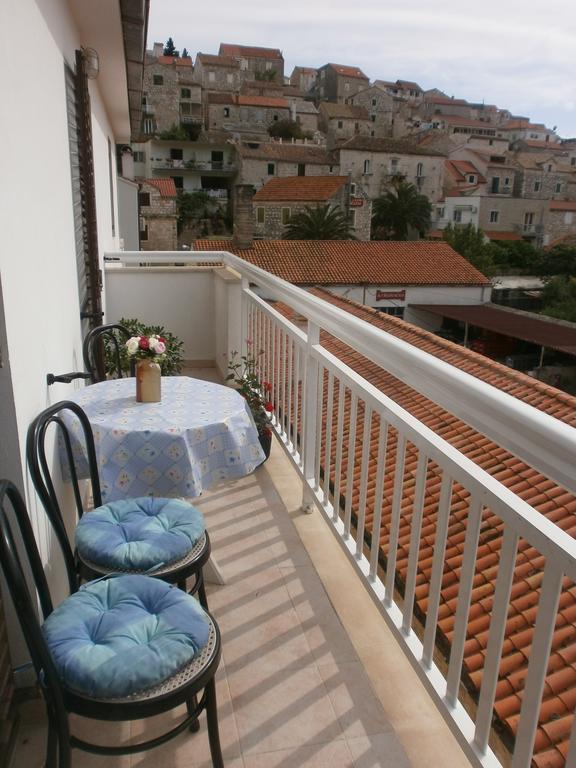 Guest House Zaninovic Hvar Town Camera foto