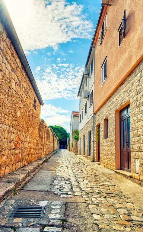 Guest House Zaninovic Hvar Town Esterno foto